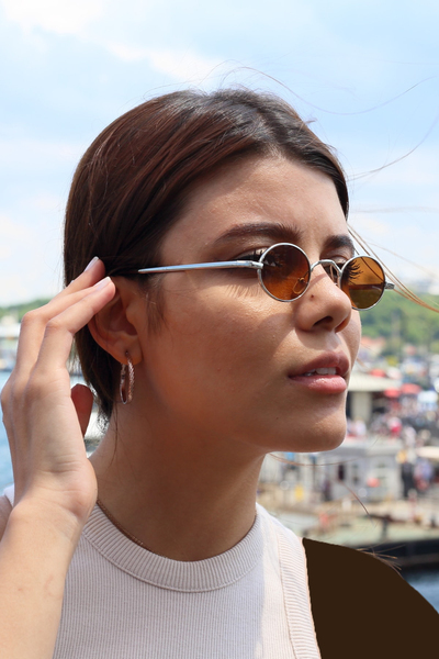 عینک آفتابی زنانه نقره ای قهوه ای برند Nilu Moda
