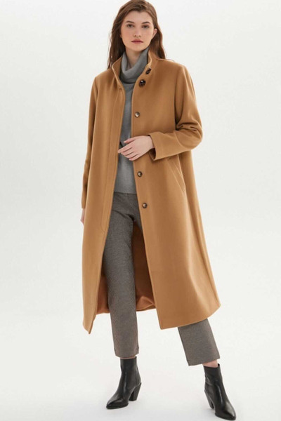 کت بلند سایز بزرگ یقه بلند جیب دار دکمه ای زنانه شتری برند Faik Sönmez