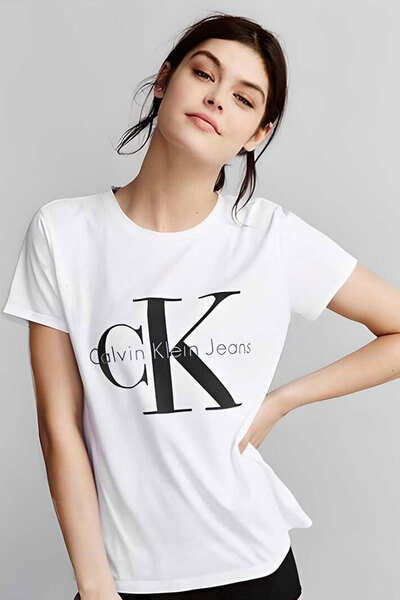 تیشرت یقه گرد چاپ دار زنانه سفید برند Calvin Klein