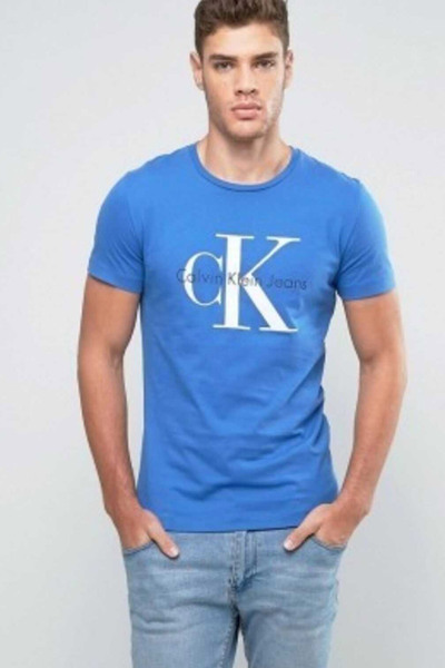 تیشرت یقه گرد مردانه آبی برند Calvin Klein 