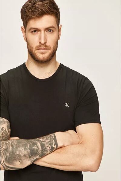 تیشرت یقه گرد مردانه مشکی برند Calvin Klein