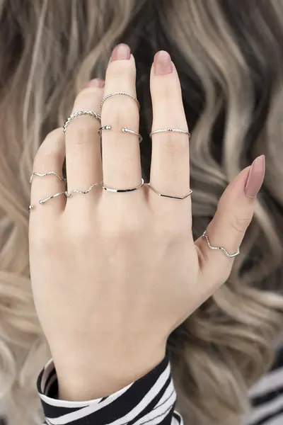 ست 10 عددی انگشتر زنانه نقره ای برند Ervalina 